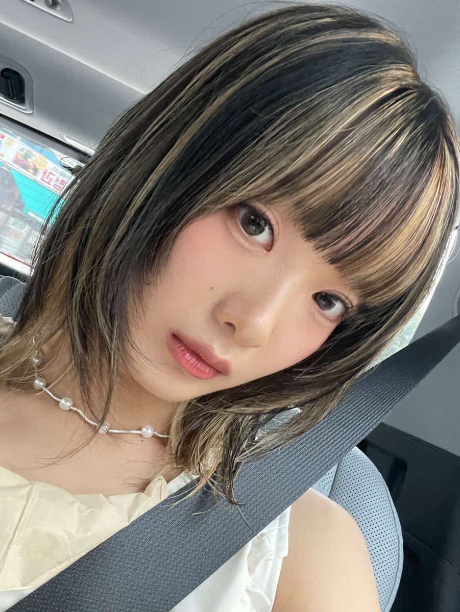 미모 ㅁㅊ셧어... 염색너무잘어울리무ㅜㅜ😭😭😍😍