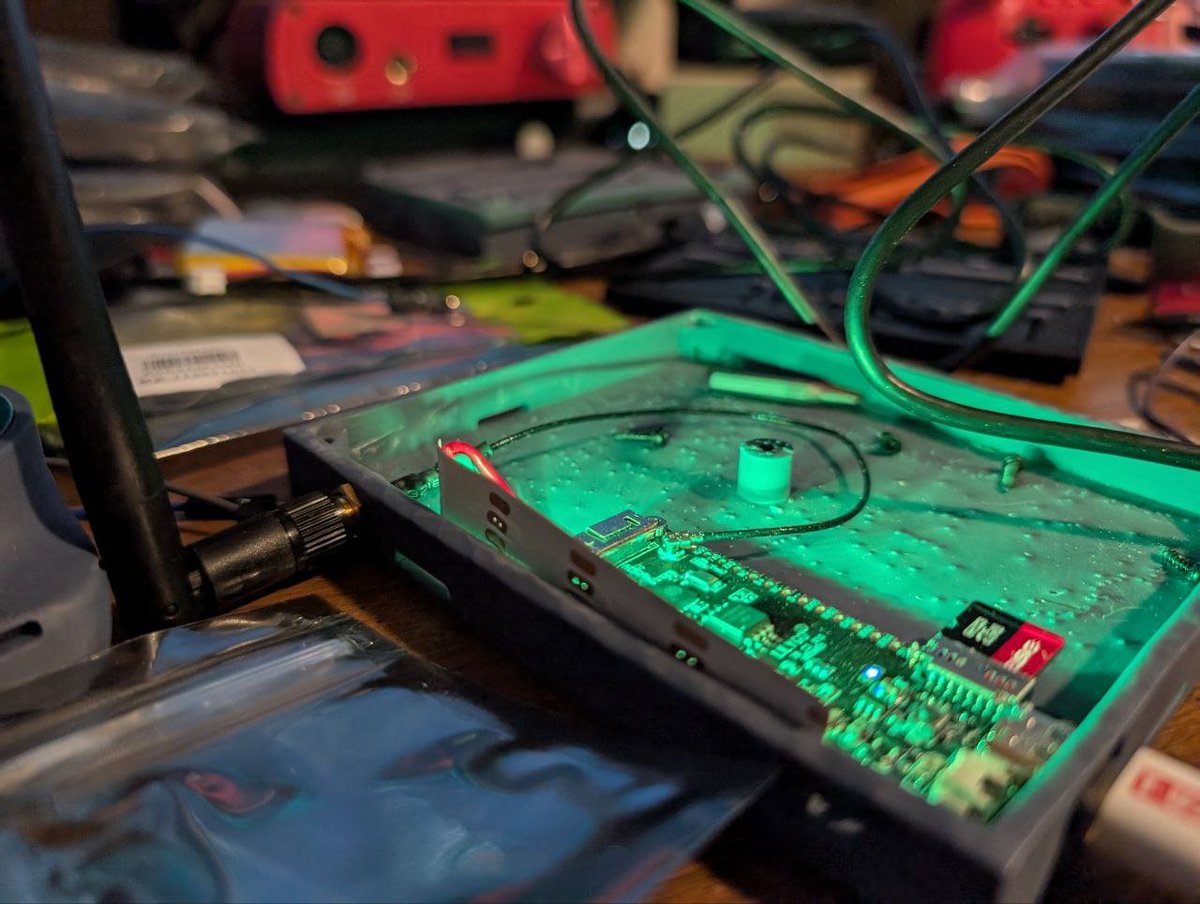 Cannibal 🎃 tweet media