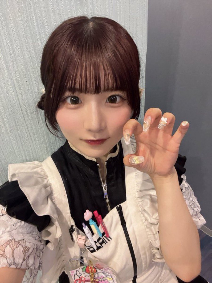 maid_roid's tweet photo. 15時オープンです！

りう♡15-21 @Riu_maidroid 
らら♡15-21 @rara_maidroid 
ぶろっさむ♡17-23 @buro_maid 
ぎる♡17-23 @guilty_maidroid 
ねね♡18-23 @nene_maidroid 

#名古屋 #コンカフェ #コンセプトカフェ https://t.co/HlgVUj4auR