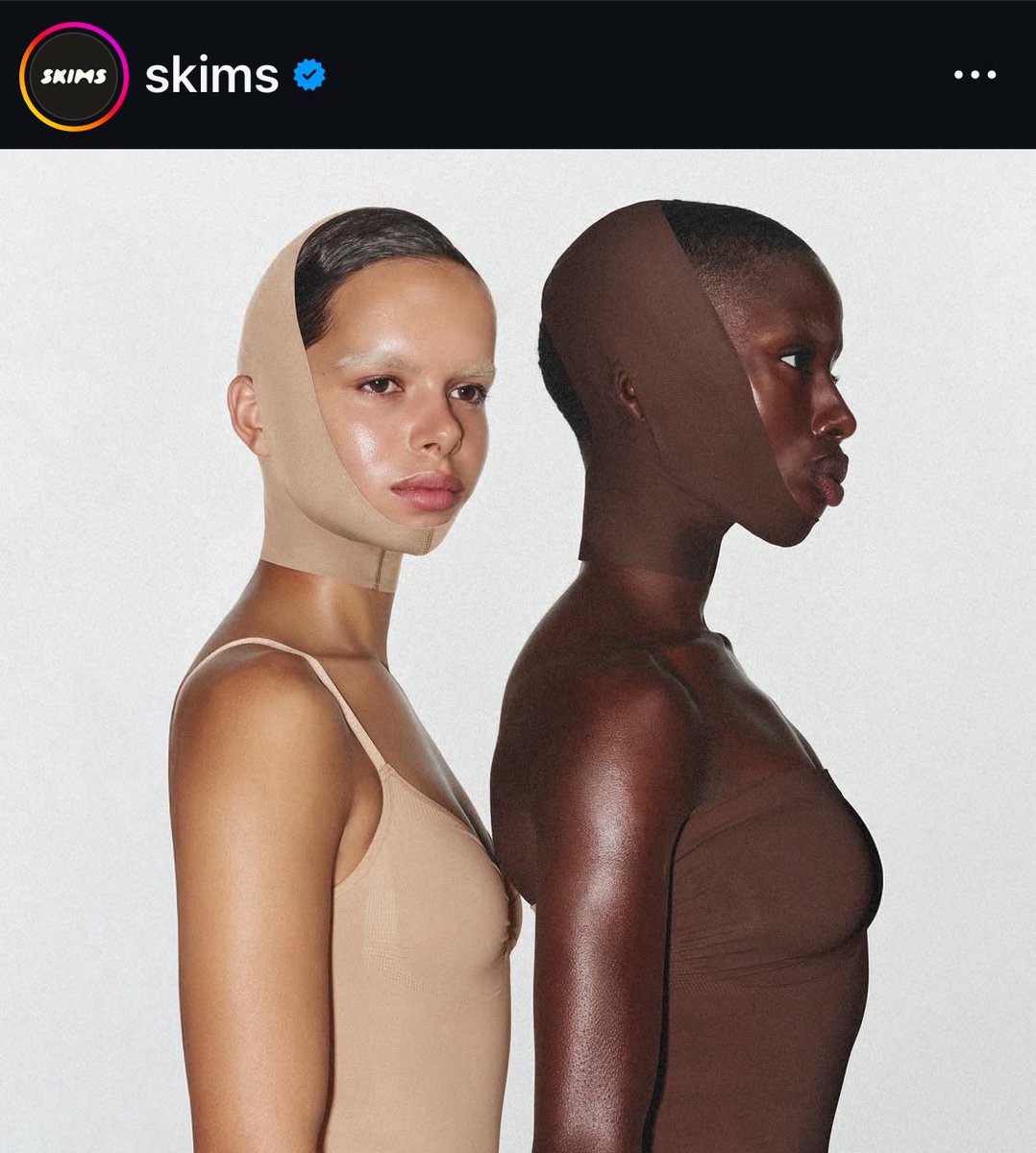 thebeigeplotter's tweet image. God forbid a girl has hobbies