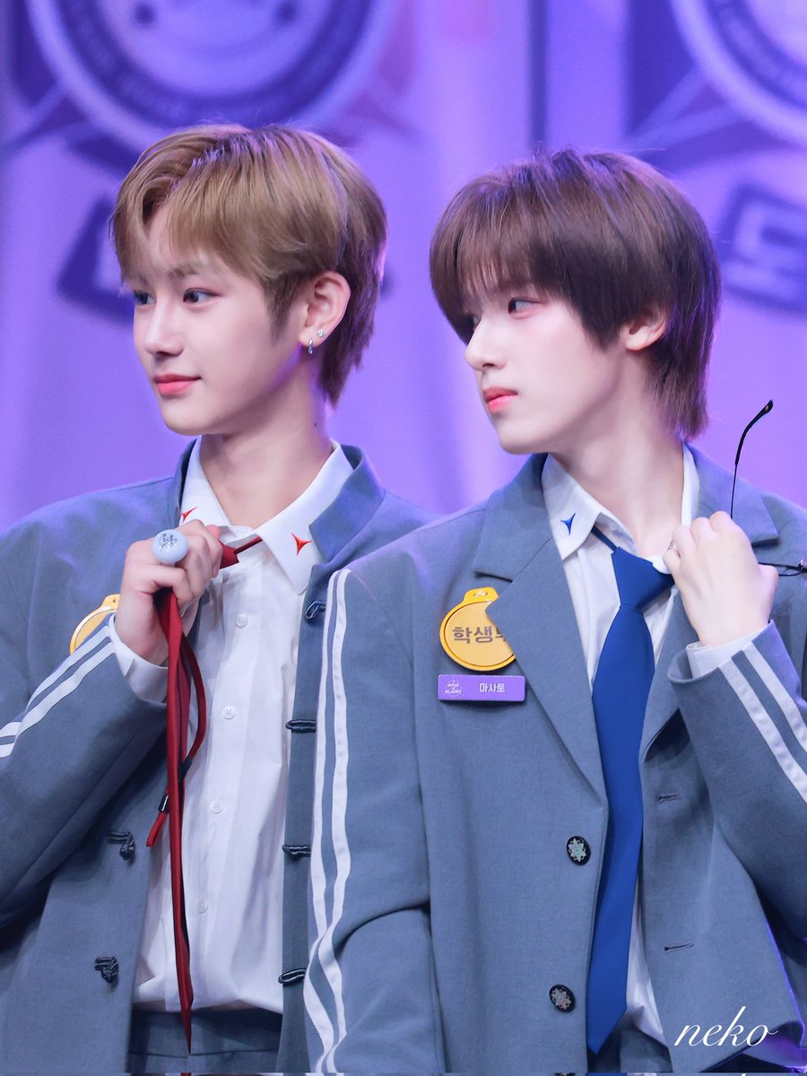 momo1589226's tweet photo. 250802 💖💖

#마사토 #MASATO
#조우안신 #ZHOUANXIN https://t.co/kO6QMrEkyh