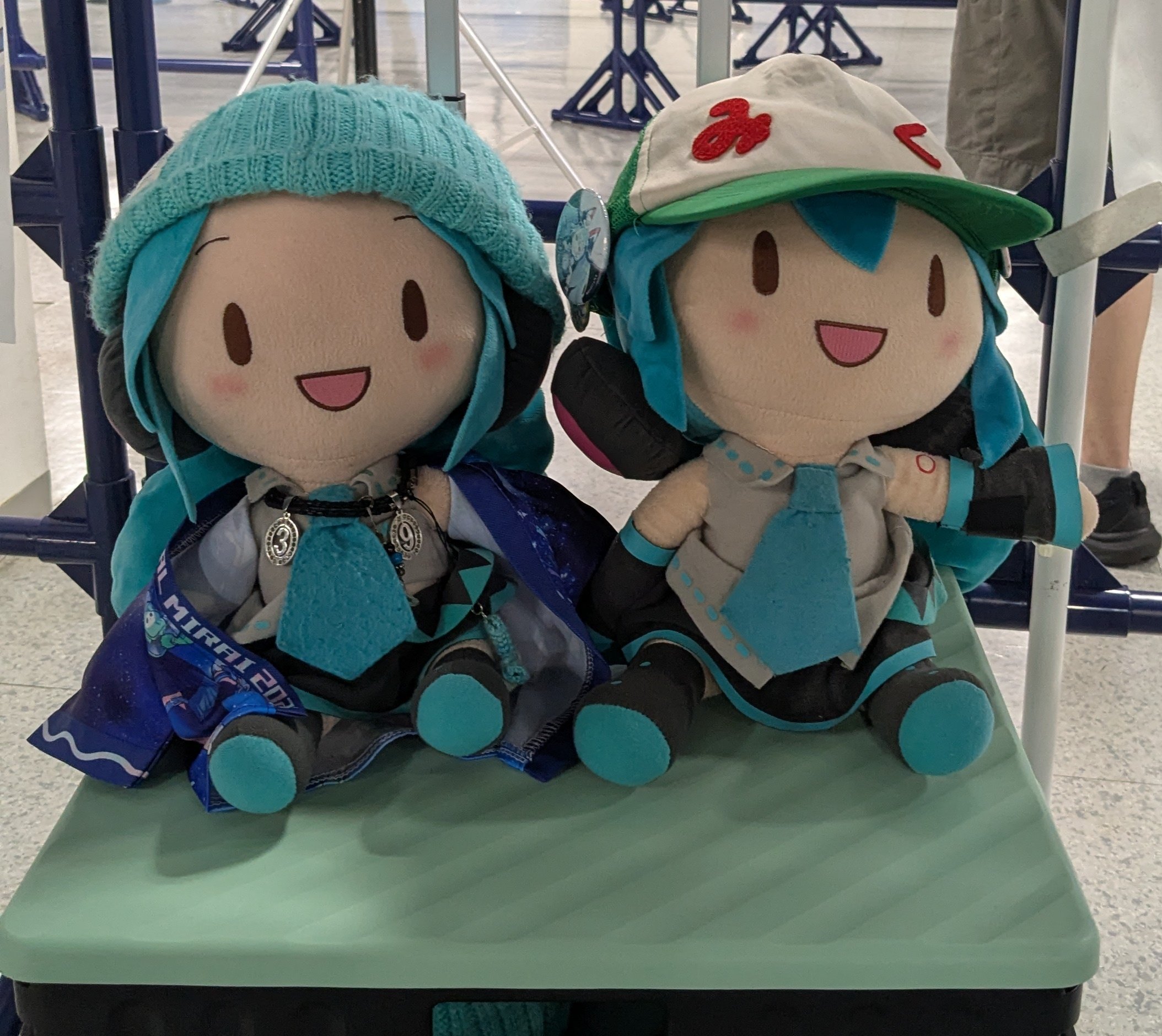 hide トライバル ぬいぐるみ 未開封 とオマケ3体付き 2025年最新