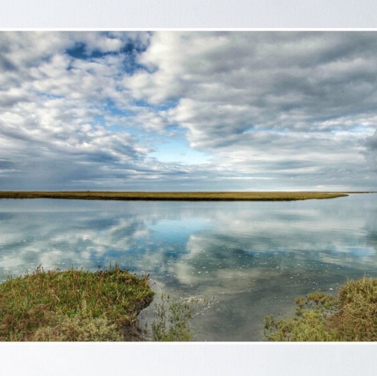 LifeMyriad's tweet photo. Stiffkey Marshes wall art: framed, canvas, posters, art prints &amp; boards, greeting cards.

Worldwide delivery 

Up to 30% off right now

https://t.co/71NttacZxp

#Stiffkey #Norfolk #Norfolkgifts https://t.co/oinrdLwn36