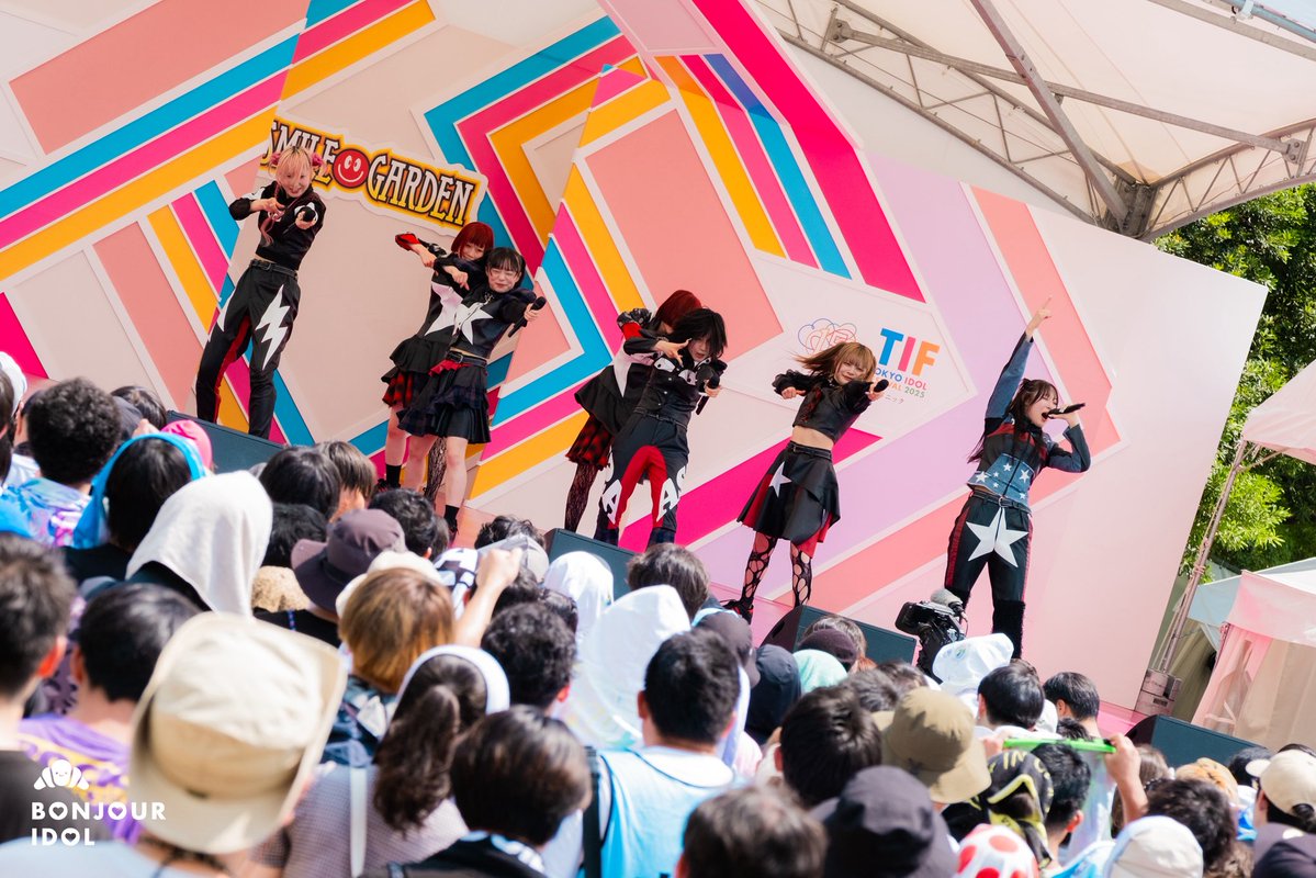 BONJOUR IDOL 公式 🇫🇷 (@bonjour_idol) on Twitter photo We could not be at #TIF2025 without a WACK group, especially now they're touring the UK!
ASP punk-rocked the stage at SMILE GARDEN (under the supervision of a certain "retired regular student abroad"🤓)
<a href="/ASP_idol/">ASP official</a>
#ASP #BonjourIdol We could not be at #TIF2025 without a WACK group, especially now they're touring the UK!
ASP punk-rocked the stage at SMILE GARDEN (under the supervision of a certain "retired regular student abroad"🤓)
<a href="/ASP_idol/">ASP official</a>
#ASP #BonjourIdol