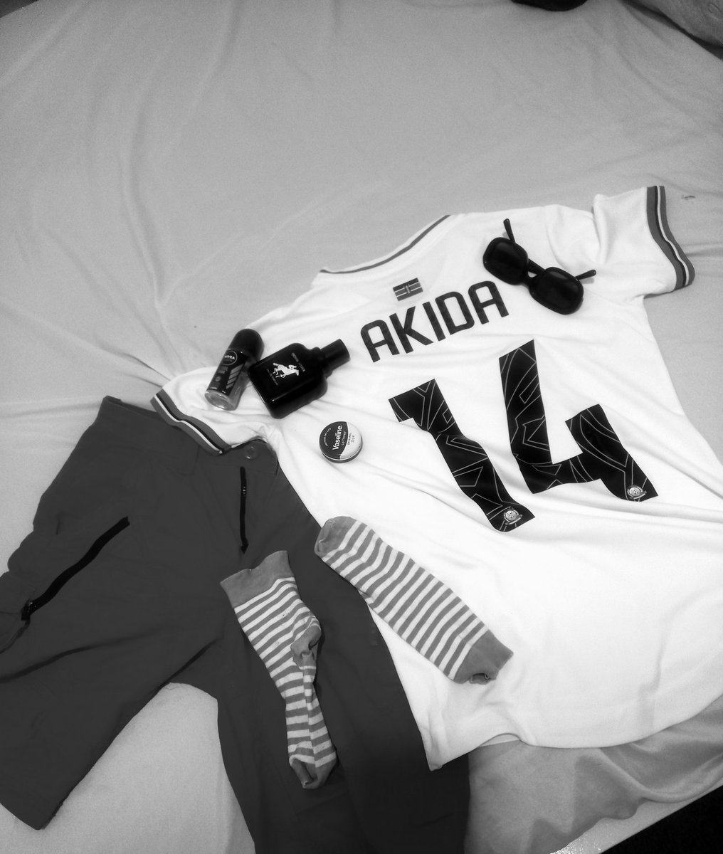 Kumi na Nne Supu. Maisha ghetoni, Usingizi Ulaya. 

#HarambeeStars starter Pack for #CHAN2024 Celebrating <a href="/akida_14/">Esse Akida</a> for her incredible contributions to #HarambeeStartelets and Kenya.

#JUOGI #FootballKE