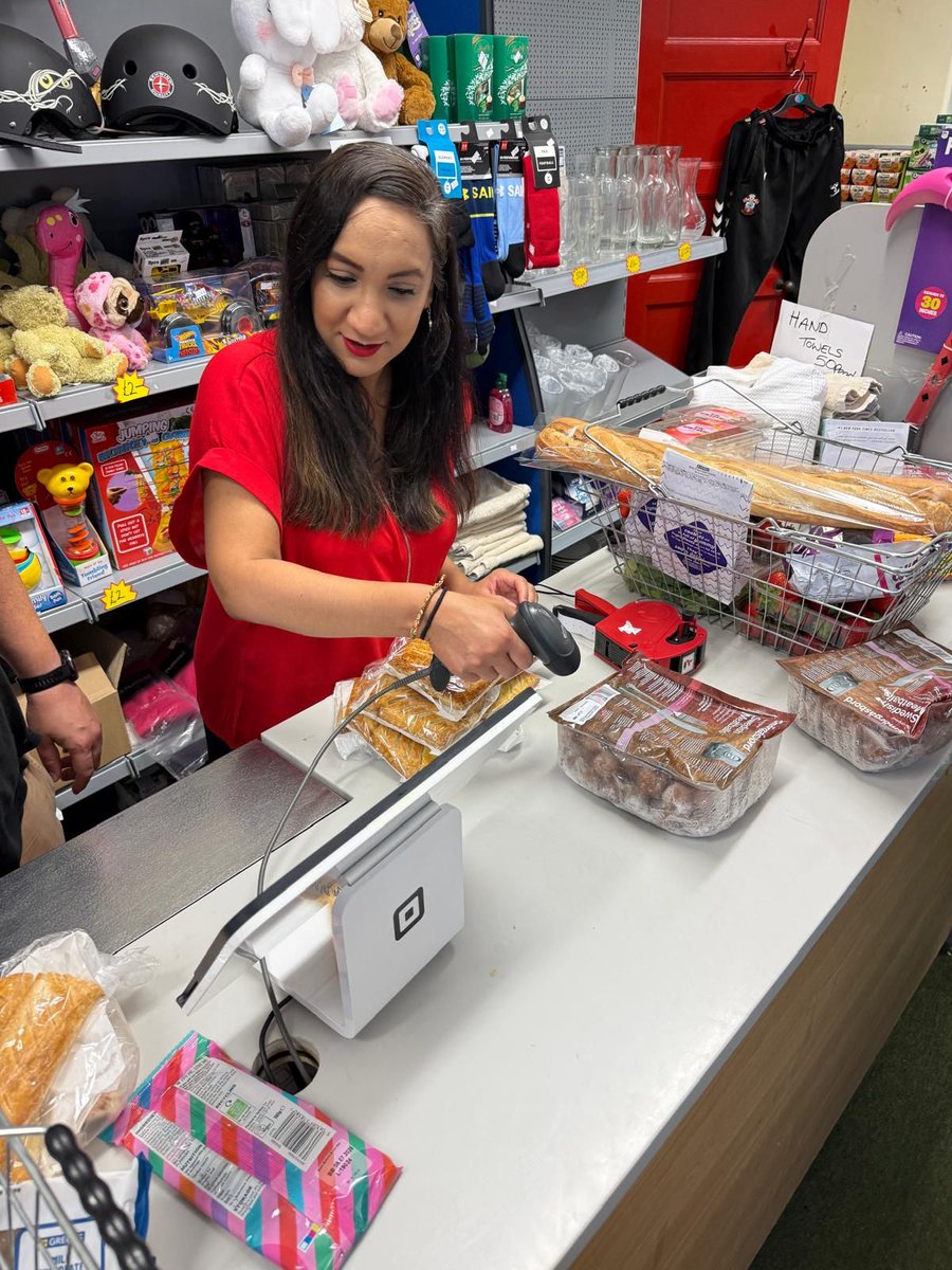 Earlier this week, I called in on The Big Difference at their new Social Supermarket, now open at Shirley Warren Primary. 🛒

Open 11-4pm, Mon-Fri, for healthy food at affordable prices.

Well done Sanjay &amp; team, it's an incredible new tool in the fight against food poverty! 👏🏾
