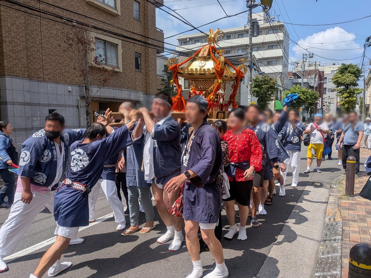 本日は、地元町会の役員として、お祭りの運営にどっぷりでした✋担ぎてが集まるか？毎年ドキドキですが、地域の有志の皆さまの底力には感銘いたします✨「いざ」と言う時は、自助&amp;共助&amp;公助プラス「近所」です‼️ご協力くださった皆さま！ありがとうございました❗️