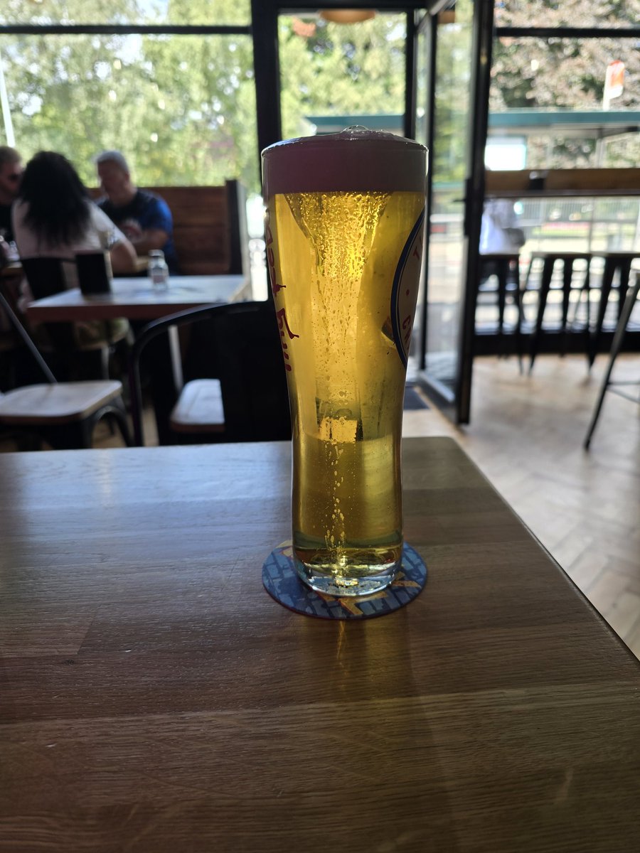 Latest post, up on the blog, takes a look at Burger Boyz in Victoria Park, Cardiff.  Does their simple cheese burger cut the mustard?
solicitingflavours.com/2025/08/03/sim…