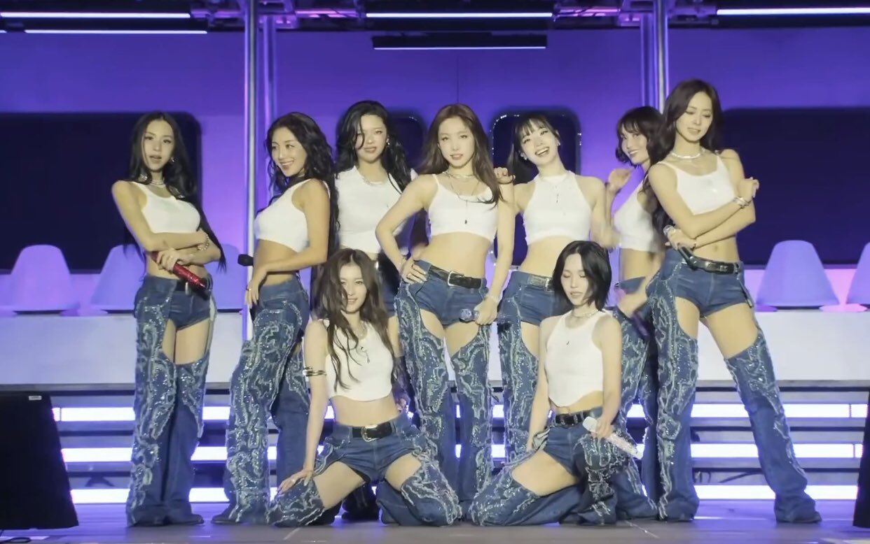 GLOBAL TWICE 4️⃣ on X: 
