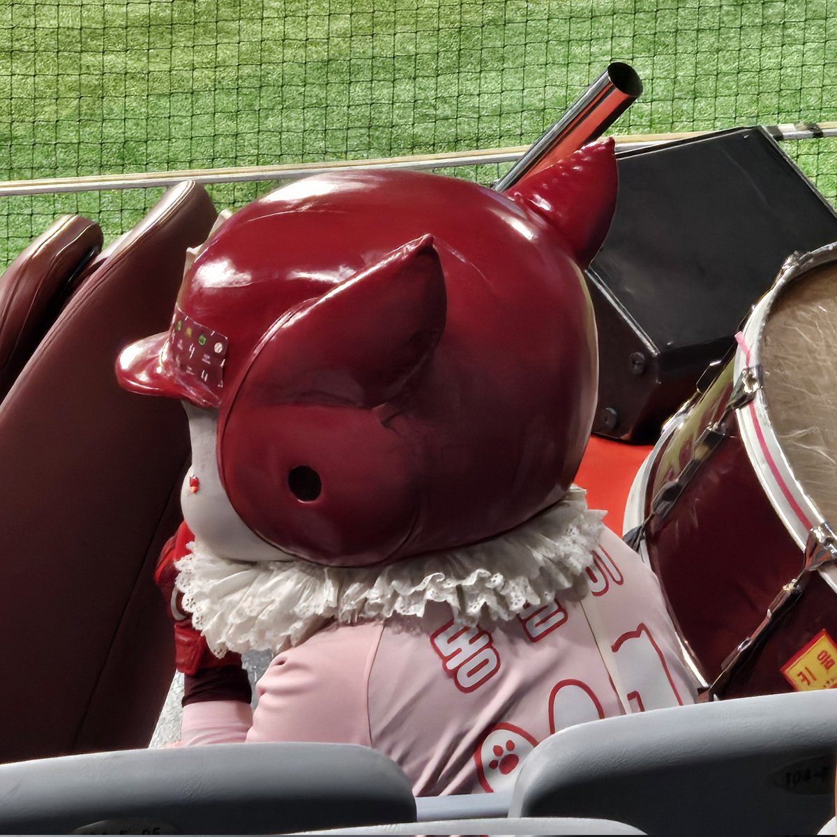 동글이 볼살 볼 사람