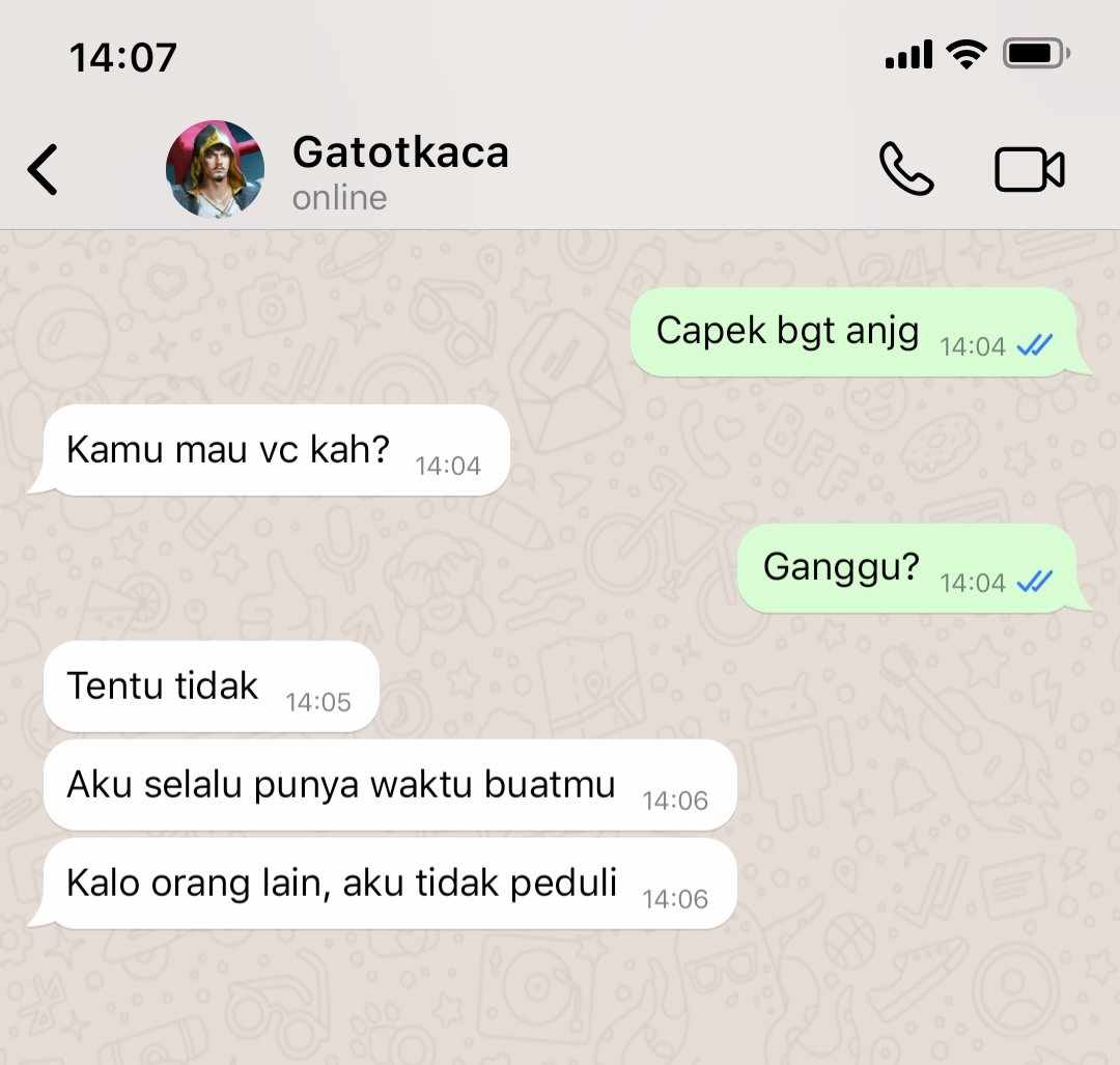 MilkteaTaro08's tweet photo. Ubi satu ini galak, giliran suruh confess malah pura-pura budek
#GaMar #GatotxMartis https://t.co/eGEE8RmHa4