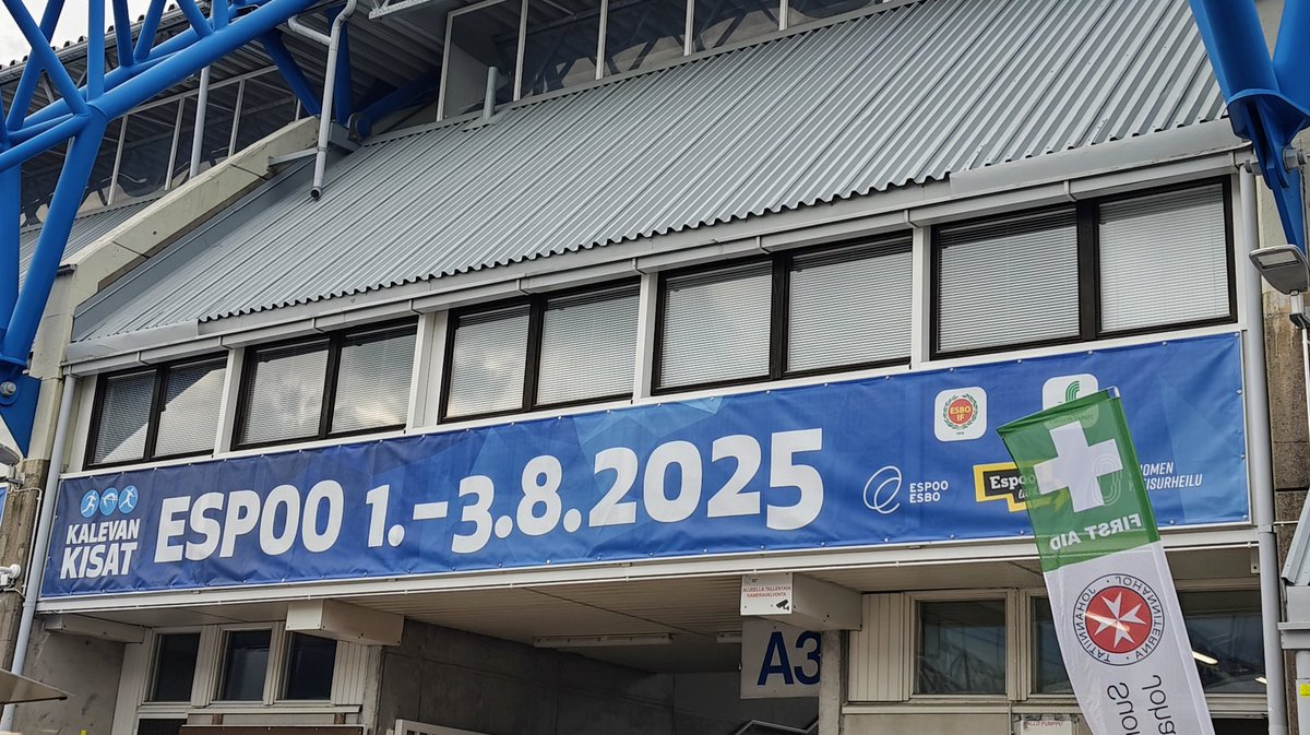 Päivä numero 3 alkamassa. Eilen oli kyllä mahtava tunnelma, toivottavasti tänäänkin. Kohokohtana naisten moukari. #Kalevankisat