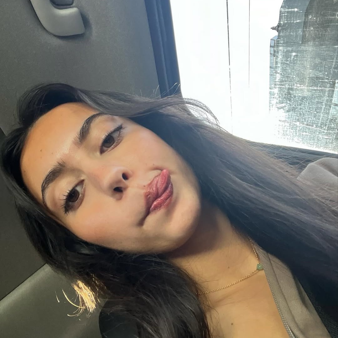 robin 🤍 tweet media