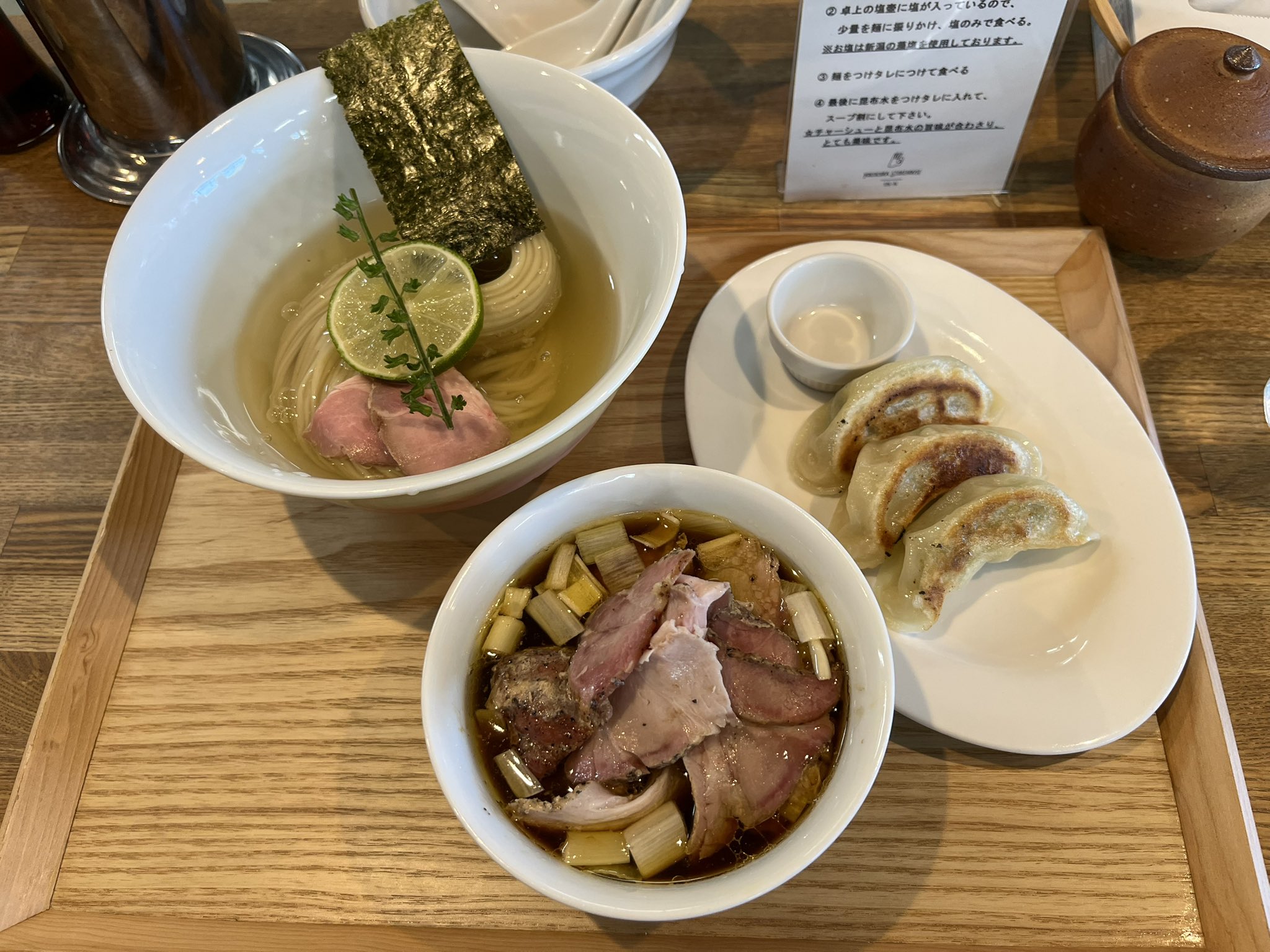 おそ松さん 湯豆腐嵯峨野コースター・箸袋 明日4/11(金)より【湯豆腐定食 おそ松さん】が始まります 湯豆腐