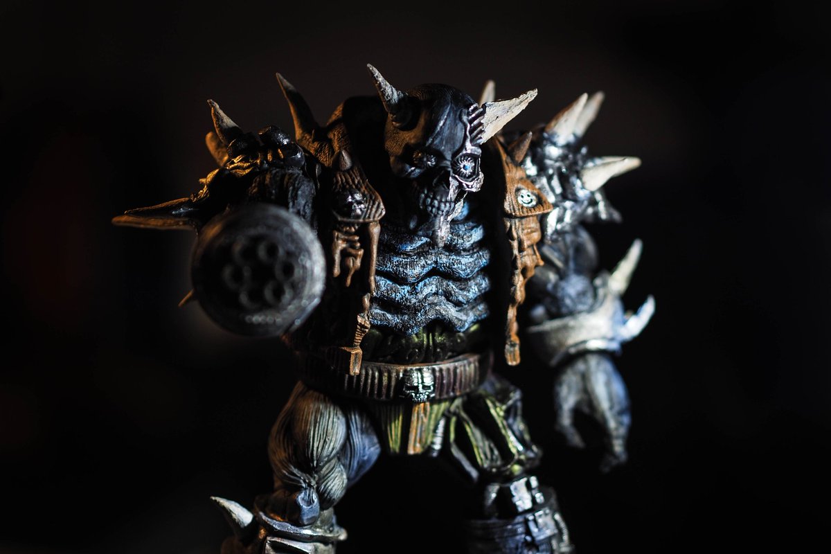 nasutoritarou's tweet photo. 初めてのフィギュア塗装✨
材料は100均の塗料と筆🫣
#フィギュア塗装 
#フィギュア
#VILECRANK
#ワンフェス 
#ワンフェス2025夏 
#ソフビ https://t.co/6EeaX3yeZZ