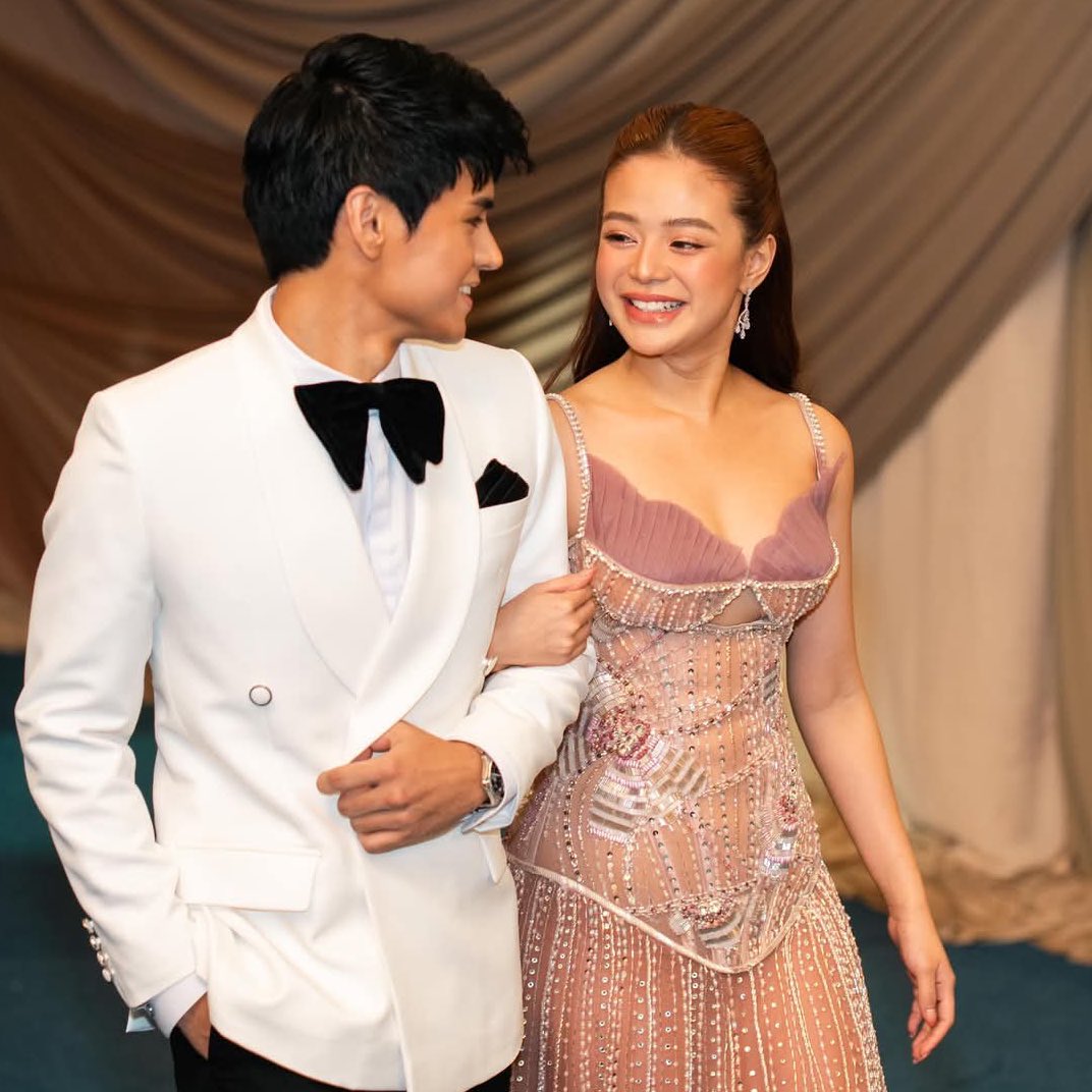 cheffiesyu's tweet image. chemistry so good they don’t have to fake anything to prove a point 🙂‍↔️🤌🏻