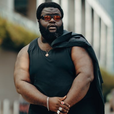 princetakesoff's tweet photo. #NewProfilePic https://t.co/mJV2HFjsaA