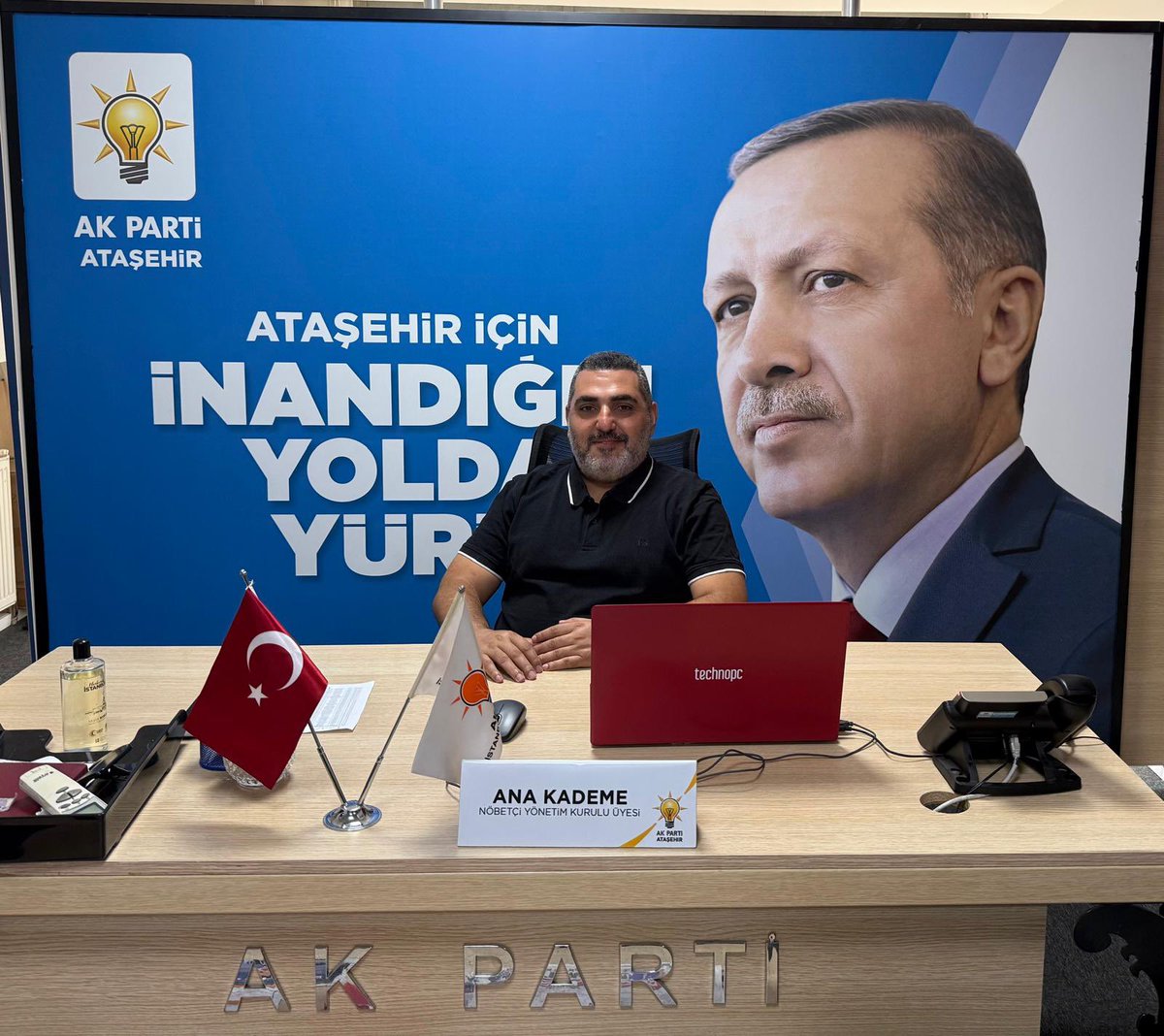 AK Parti Ataşehir (@atasehirakparti) on Twitter photo Ataşehir için her zaman nöbetteyiz!
Bugün İlçe Başkanlığımızda Nöbetçimiz
İlçe Yönetim Kurulu Üyemiz
Suat Bozkuş
<a href="/BozkusSuat/">Suat BOZKUŞ</a>
✍️ Soru ve görüşleriniz için kendisini ziyaret edebilir veya ☎️ 0216 575 34 34 numaradan kendisine ulaşabilirsiniz.
Nöbet Saatimiz
⏰ 10:00-17:00 Ataşehir için her zaman nöbetteyiz!
Bugün İlçe Başkanlığımızda Nöbetçimiz
İlçe Yönetim Kurulu Üyemiz
Suat Bozkuş
<a href="/BozkusSuat/">Suat BOZKUŞ</a>
✍️ Soru ve görüşleriniz için kendisini ziyaret edebilir veya ☎️ 0216 575 34 34 numaradan kendisine ulaşabilirsiniz.
Nöbet Saatimiz
⏰ 10:00-17:00
