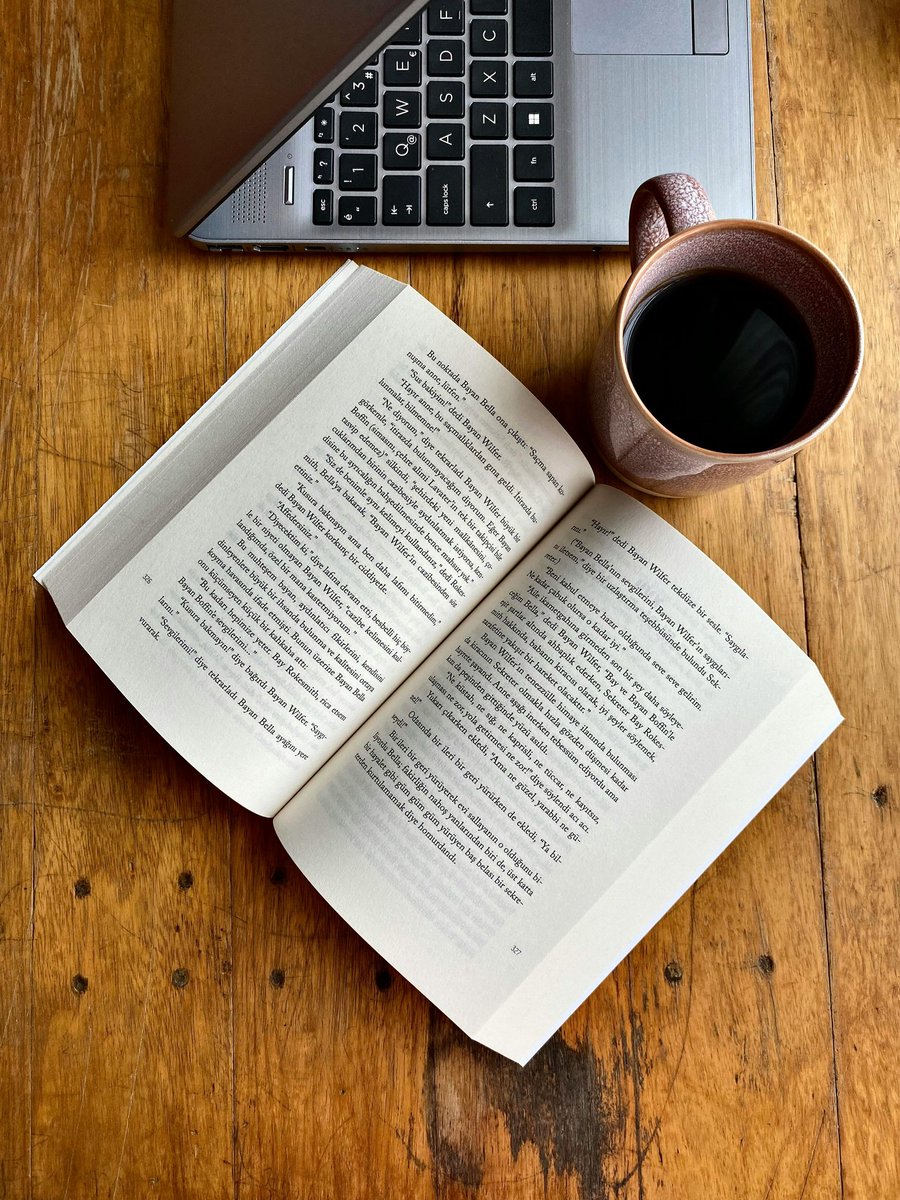 muntasiroyeleye's tweet image. > 📖 Sunday is for slow learning:
Read docs.
Refactor old code.
Watch talks by devs better than you.
It’s not always about grinding. Sometimes it’s about understanding.
#TechReflection #DevJourney