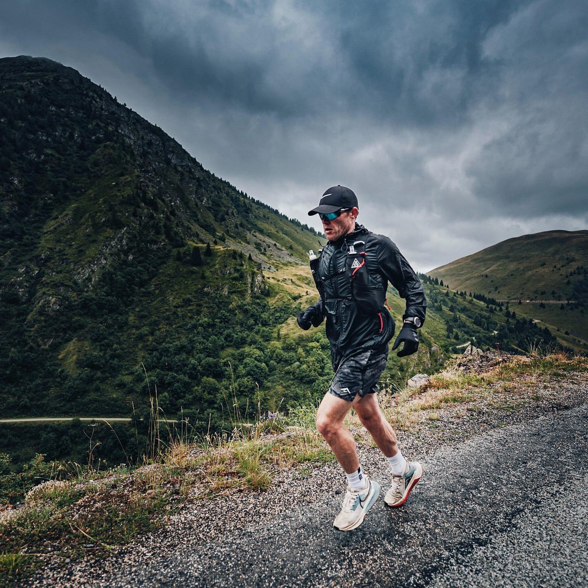 I love the process. I love the work. The races are just the celebration of the work 🏃🏔️

#trailrunning #niketrail