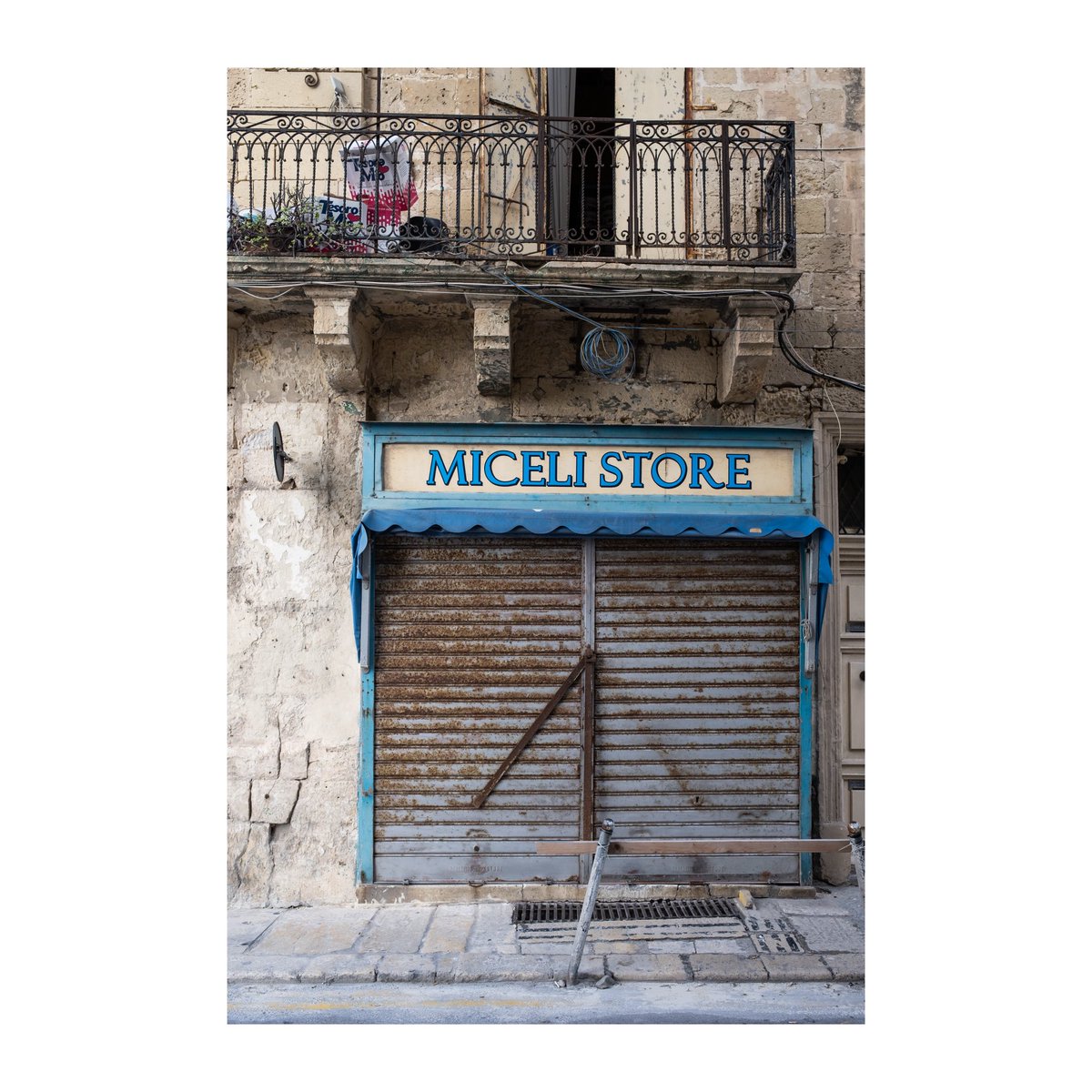 nickdemarco_'s tweet photo. Valletta 61
Fuji X100v, 2/24
From my Valletta with 2 Fujis series:
https://t.co/xhSJHI1KaX

#photooftheday #valletta #malta #fuji #fujix #fujix100 #fujix100v https://t.co/FyOXxQnKCf