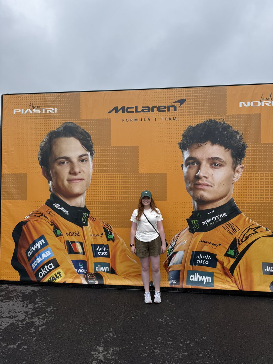 Celebrating 7 years married today with our first ever Grand Prix! <a href="/McLarenF1/">McLaren</a> #Formula1