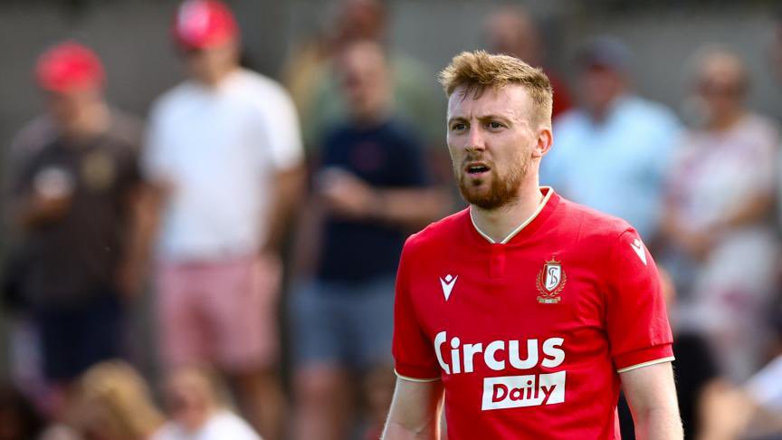 MaProLeague's tweet photo. 🗣️ | Mohr était déçu après le nul face à Dender #STADEN (RTBF)
« Nous étions très bien dans le match. Normalement, nous aurions dû les tuer avant. Mais même sans ça, nous devons garder le zéro derrière à domicile. Ce n’était pas bien de concéder un but comme ça, mais on va de l’avant »