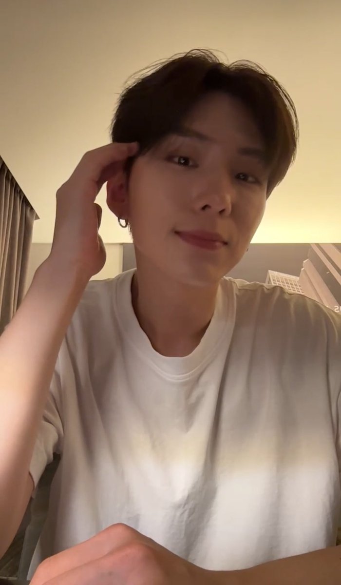 수리 tweet media