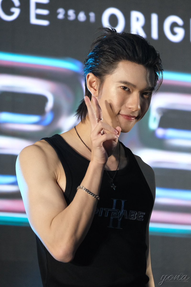 Yona_xinxin's tweet photo. ✌️✌️

#PitBabe2FMinHK
#ppoohkt #PooHHooPers 
@ppoohkt https://t.co/tiu16nDgkn
