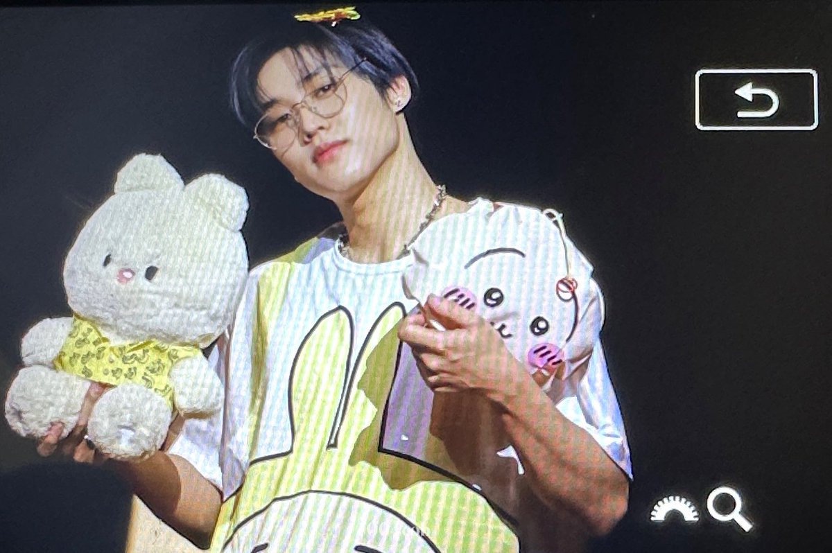 1004cob's tweet photo. 250803  hellolive

배배와 우사기의 콜라보

#제이콥 #Jacob #더보이즈 https://t.co/Z22eDtihOS
