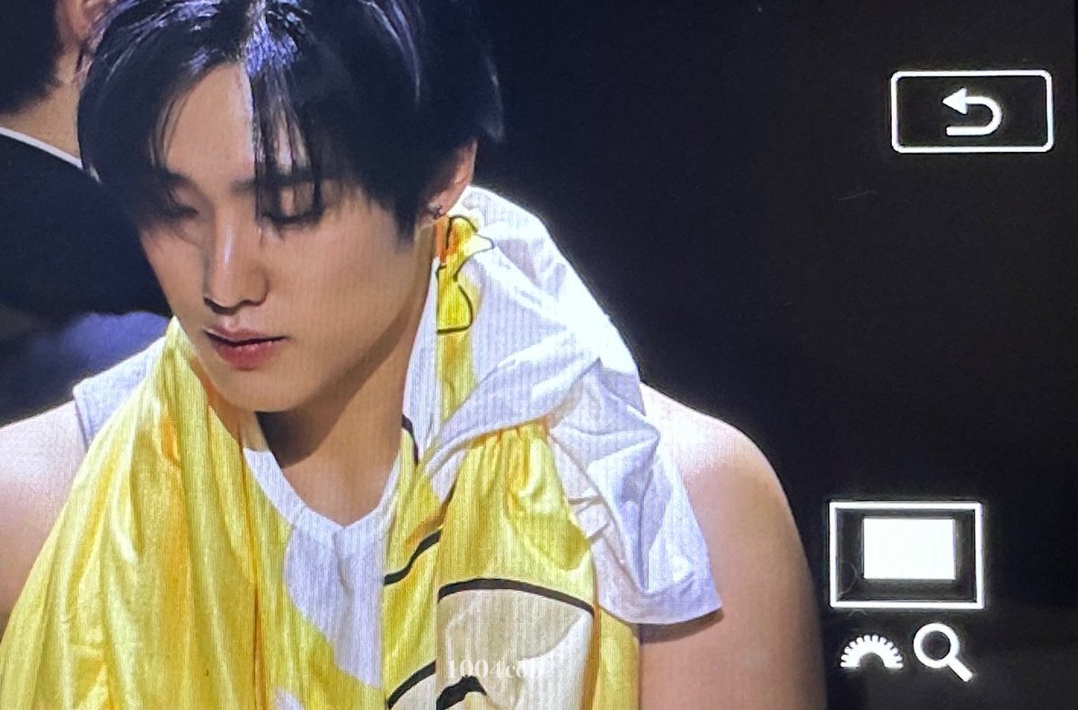 1004cob's tweet photo. 250803  hellolive

배배와 우사기의 콜라보

#제이콥 #Jacob #더보이즈 https://t.co/Z22eDtihOS