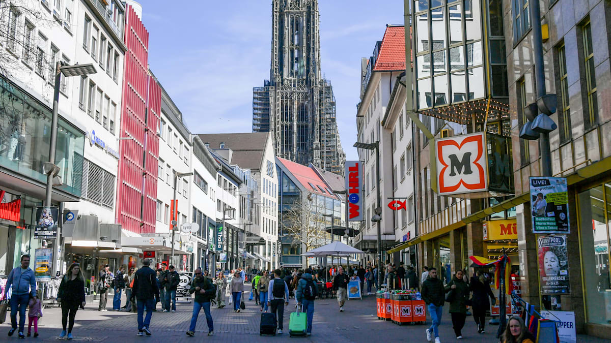 „Tätergruppen fahren gezielt durch Innenstädte“ – Einzelhandel klagt über Bandenkriminalität to.welt.de/iAA6qp8