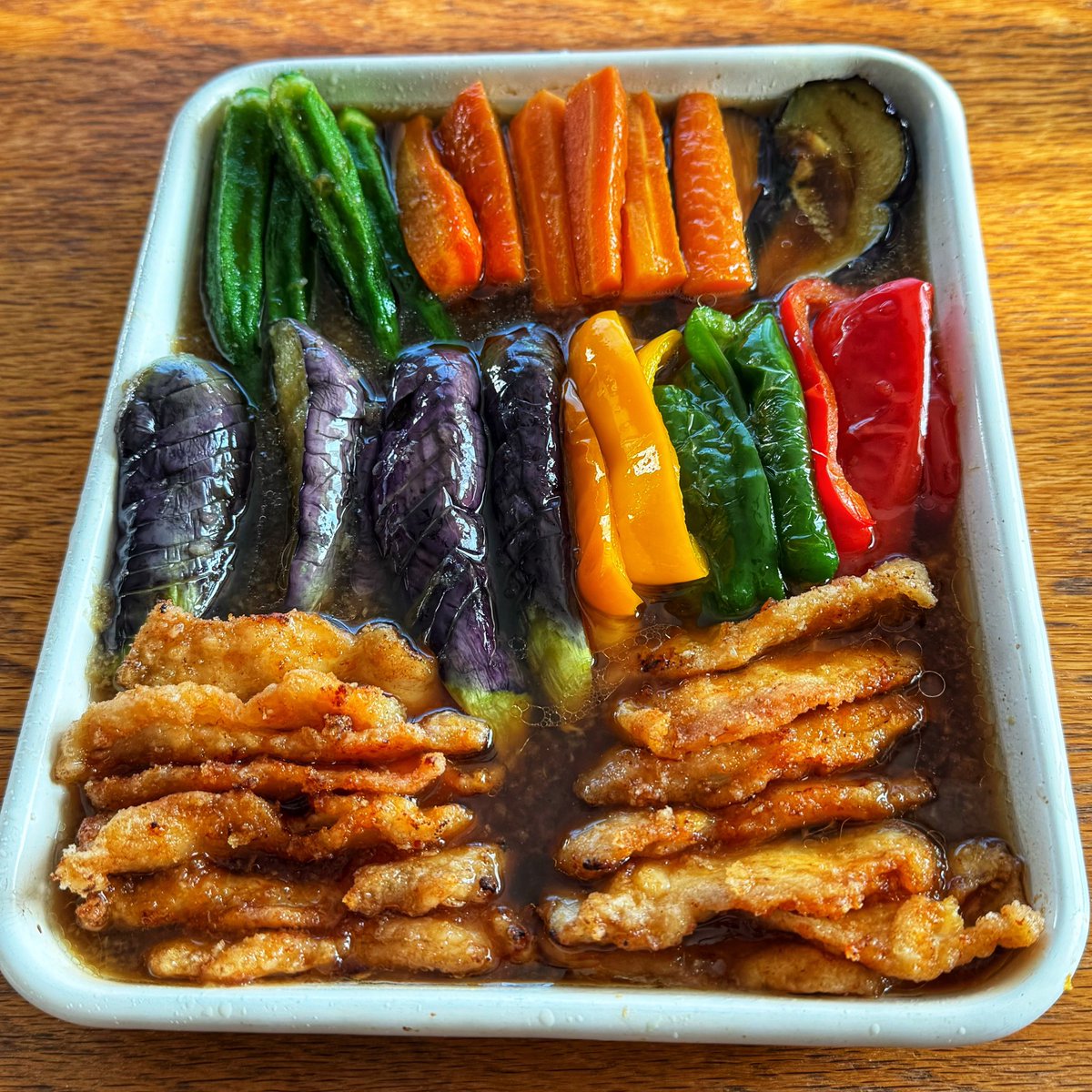 ojisan_ryouri's tweet photo. 夏野菜と鶏むねの揚げ浸し https://t.co/DZGTL6c0ej