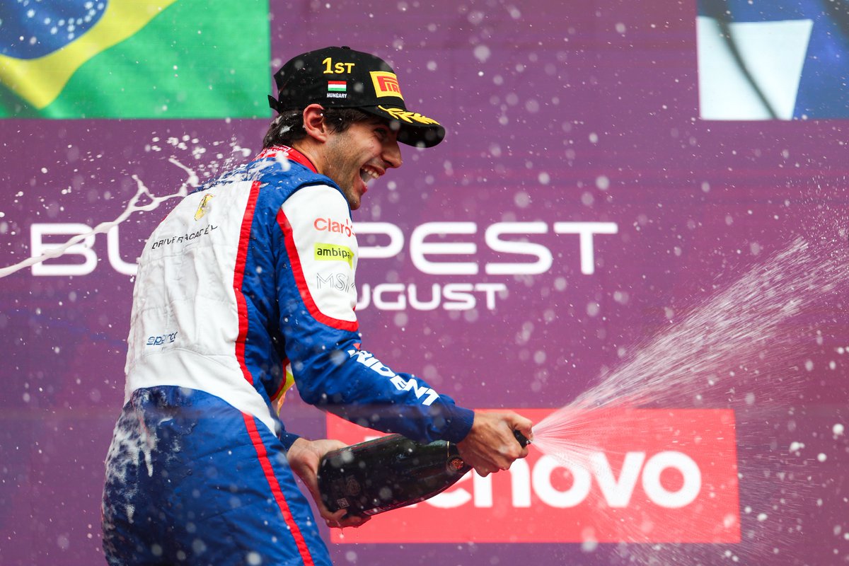 Formula3's tweet photo. Enjoy it Rafa, you've earned it 👏✨

#F3 #HungarianGP https://t.co/OTGhVrMOxm
