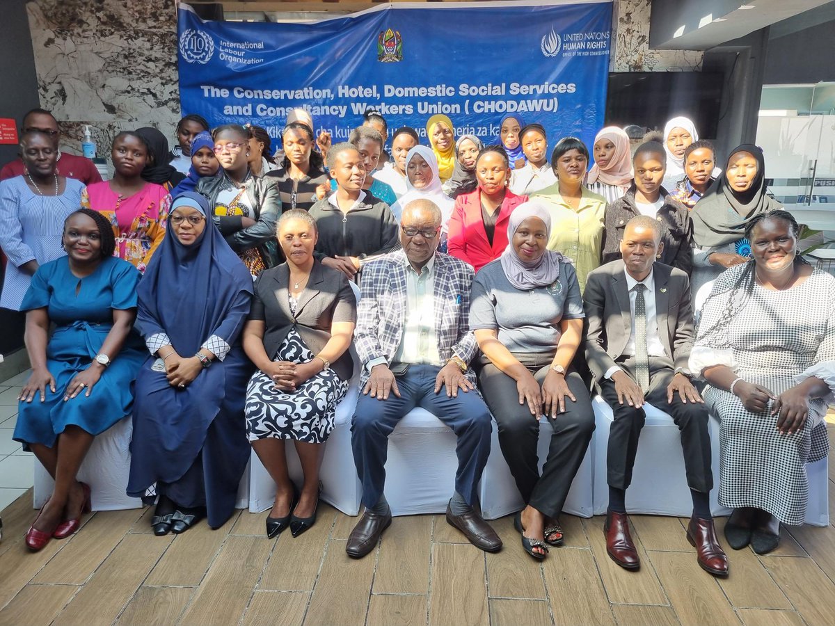 ilodaressalaam's tweet photo. When domestic workers know their rights, they can demand fair treatment and safer workplaces. 💪

With @ilodaressalaam support, CHODAWU is hosting a 2-day legal literacy workshop for 40 domestic workers in Tanzania.

#DomesticWorkers #LabourRights #CHODAWU #C189 https://t.co/rHpLABdgUs