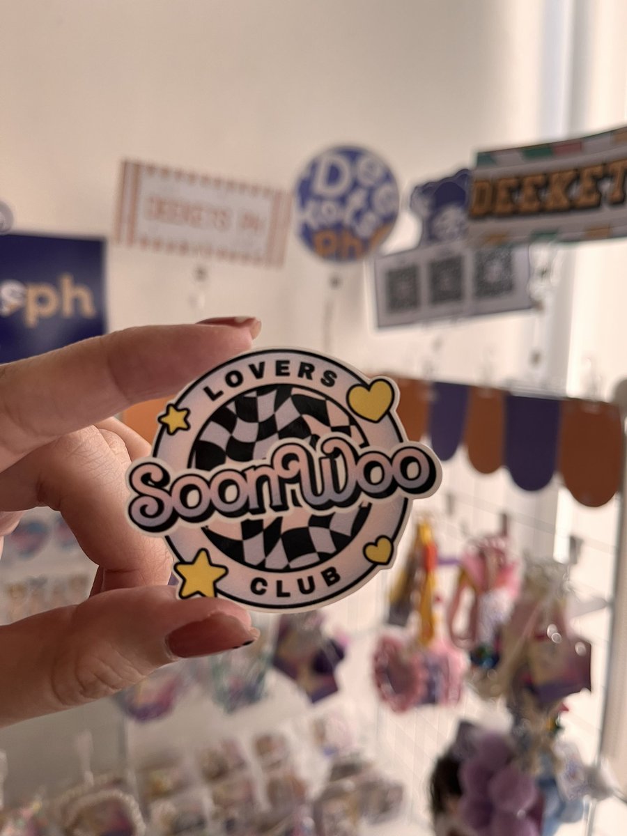 deeketsph's tweet photo. @letterstosnwu ๐ formed by the breeze and feelings: the SoonWoo Lovers Club
new sticker drop today at #LettersToTheWind โจ
#hoshi #wonwoo #soonwoo
#cse #cupsleeve #CupSleeveEvent
#svt #seventeen #sebong #carat
#DeeketWithUs #deeketsph https://t.co/HFqqs31Jkw