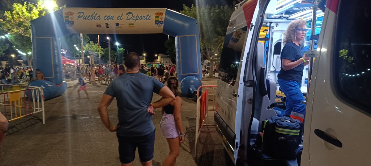 Un año más, nuestro voluntariado presente en el #PreventivosCruzRoja de la Noche en Blanco Deportiva Solidaria del Ayuntamiento de Puebla de la Calzada