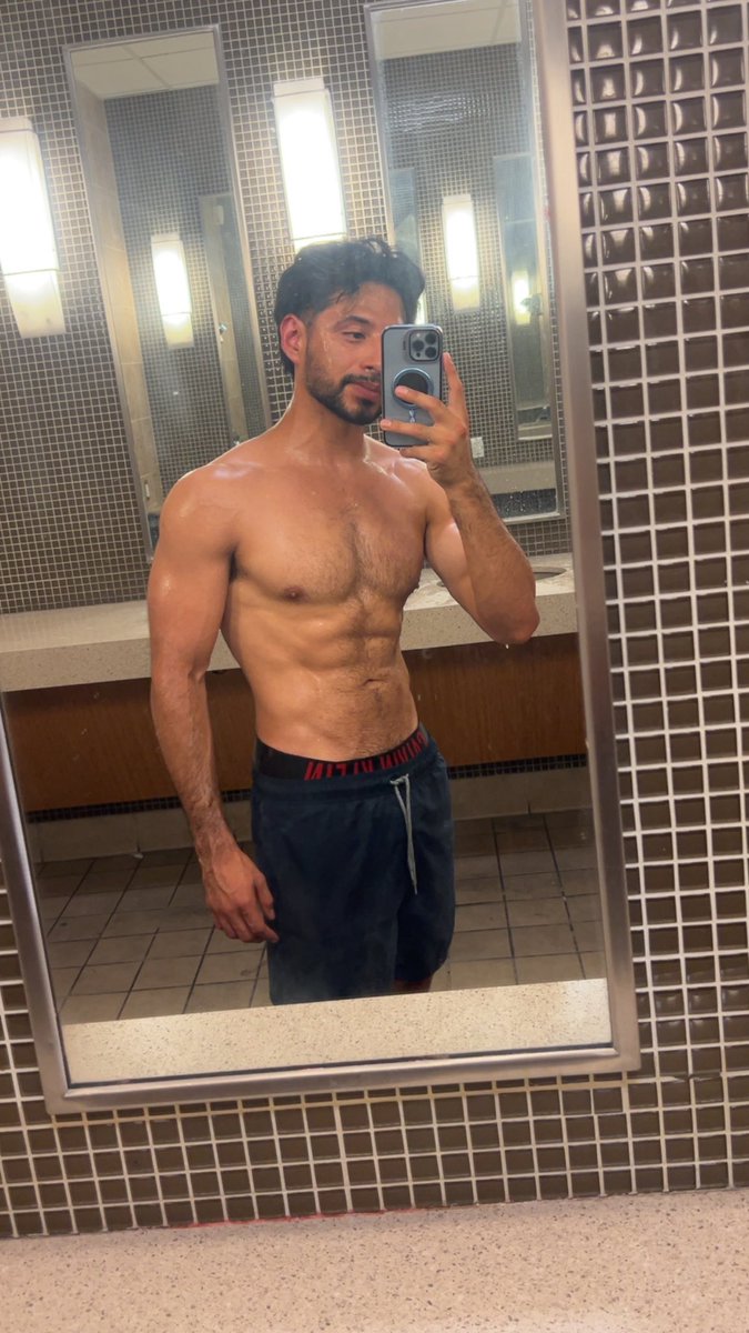 Let’s work each other out ? (: