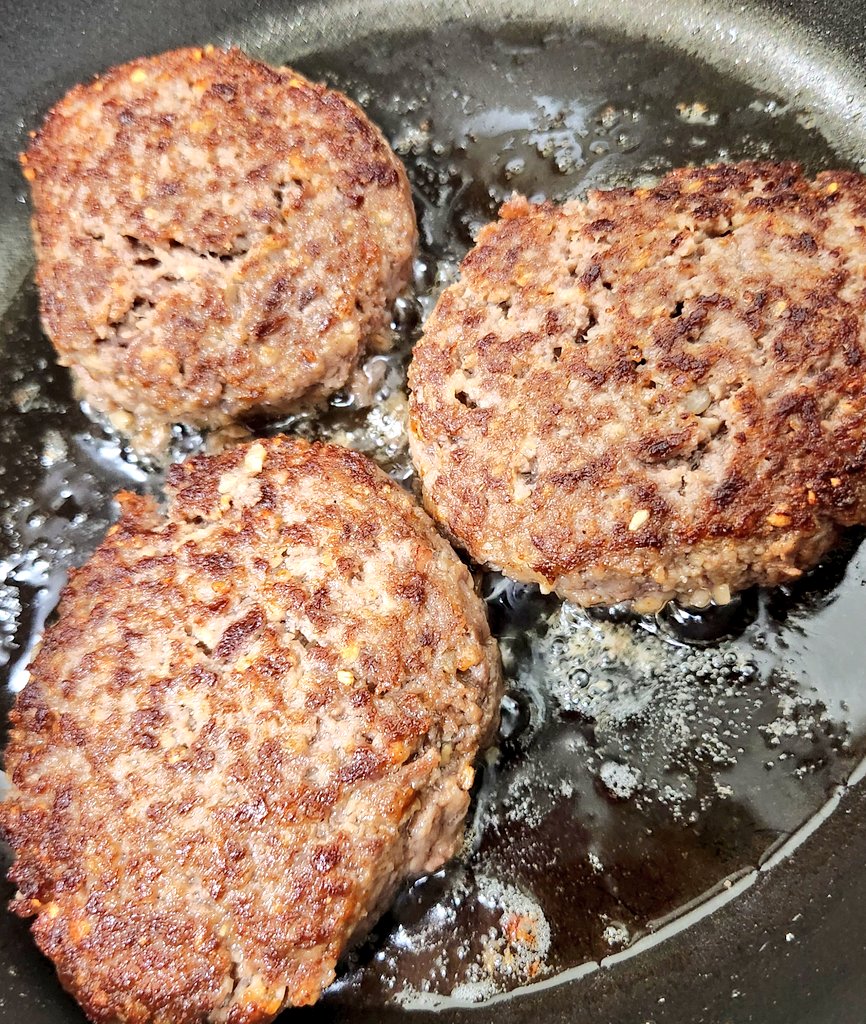 肉の大三角。

あれがデブ。