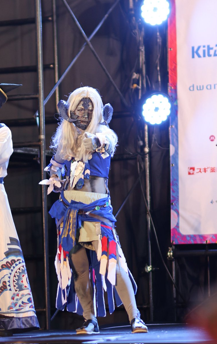 コスサミランウェイ撮ってもらった！！
サドゥさんのガラの悪い全力でやってました🙋
意外とメイクも落ちてなくて良かった…

撮影ありがとう！
今度はスタジオでアジムステップ組で撮影したいよ！
Photo:夕景(<a href="/uke_vol/">夕景🍤コスナビ写真展7/19-20</a>)
#コスサミ #コスサミ2025