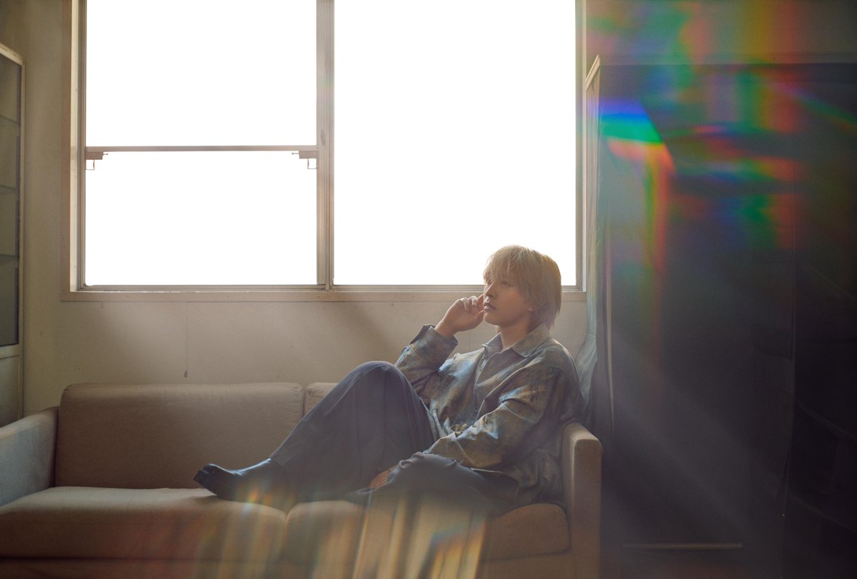 milk_info's tweet photo. 💛M!LK #吉田仁人 
     初のソロDigital EP「さえない暮らし」
　 本日8月4日(月)リリース🎉

M1. ノスタルジア
M2. ロータリー
M3. オレンジ
M4. 共同体

🎧Download&Streaming
https://t.co/k9jUvbW9BH
📹「ロータリー」 Music Videoは本日21時にプレミア公開
https://t.co/9PRjbR8nsj
吉田仁人が作詞作曲を手がけた4曲を
ぜひ、お聴きください🎧🎶
#MILK #さえない暮らし