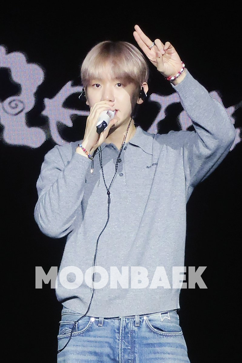 MoonBaek56 tweet media