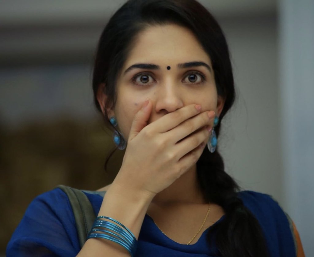 7 years ago a little piece of my soul found its way into the world through Anjali...
And life hasn'i been the same since.
It's been a journey of love, growth, and moments that still feel like yesterday
Thank you for embracing her... for embracing me... and for keeping that love