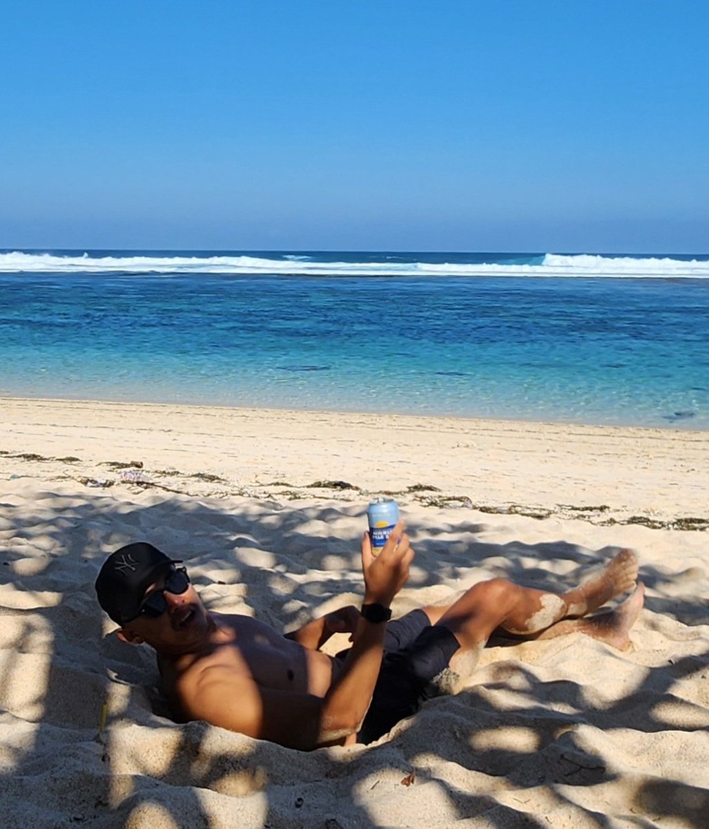 pnutama's tweet photo. Officially 40.
Selamat datang DEKADE BARU 🤪

cheers ! https://t.co/wG5VIqkXeB