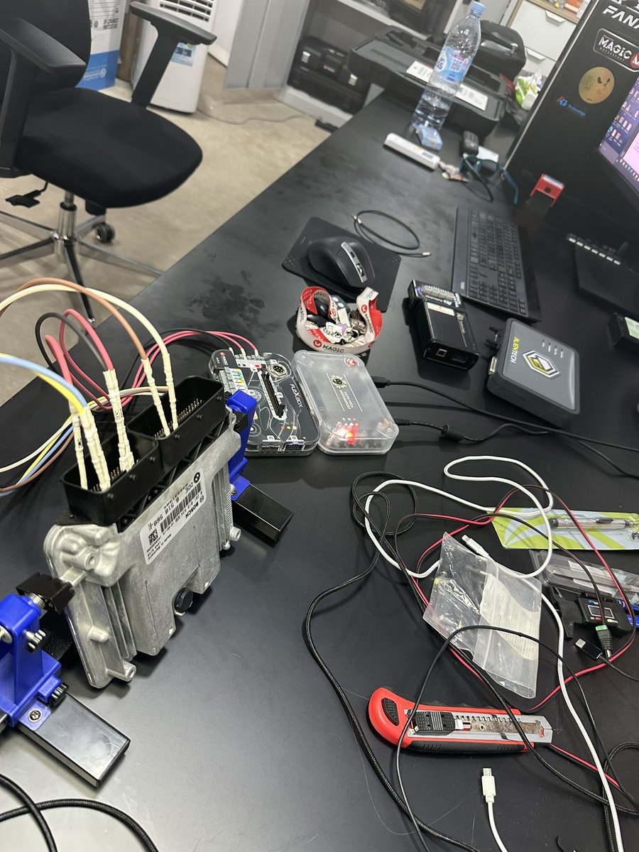 AutoVegaMotors's tweet image. BMW F30 320D 184HP
ECU BOSCH EDC17C50
#Benchmode #Flex 
▪️Stage1+ +40hp +80nm🚀🚘✔️🔝
▪️Adblue Dpf egr off ✔️✔️🆗
▪️Diag complet 🆗
Client très très satisfait!!😊