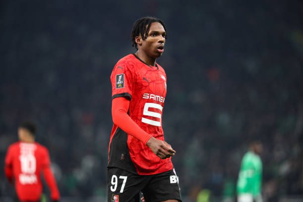Wondering whether we could sign Jacquet and potentially loan him back to Rennes if it’s a possibility, a Saliba-esque development strategy.

The pathway to promise minutes for an exciting prospect seem dire with the current squad, buying and loaning seems ideal if no sales