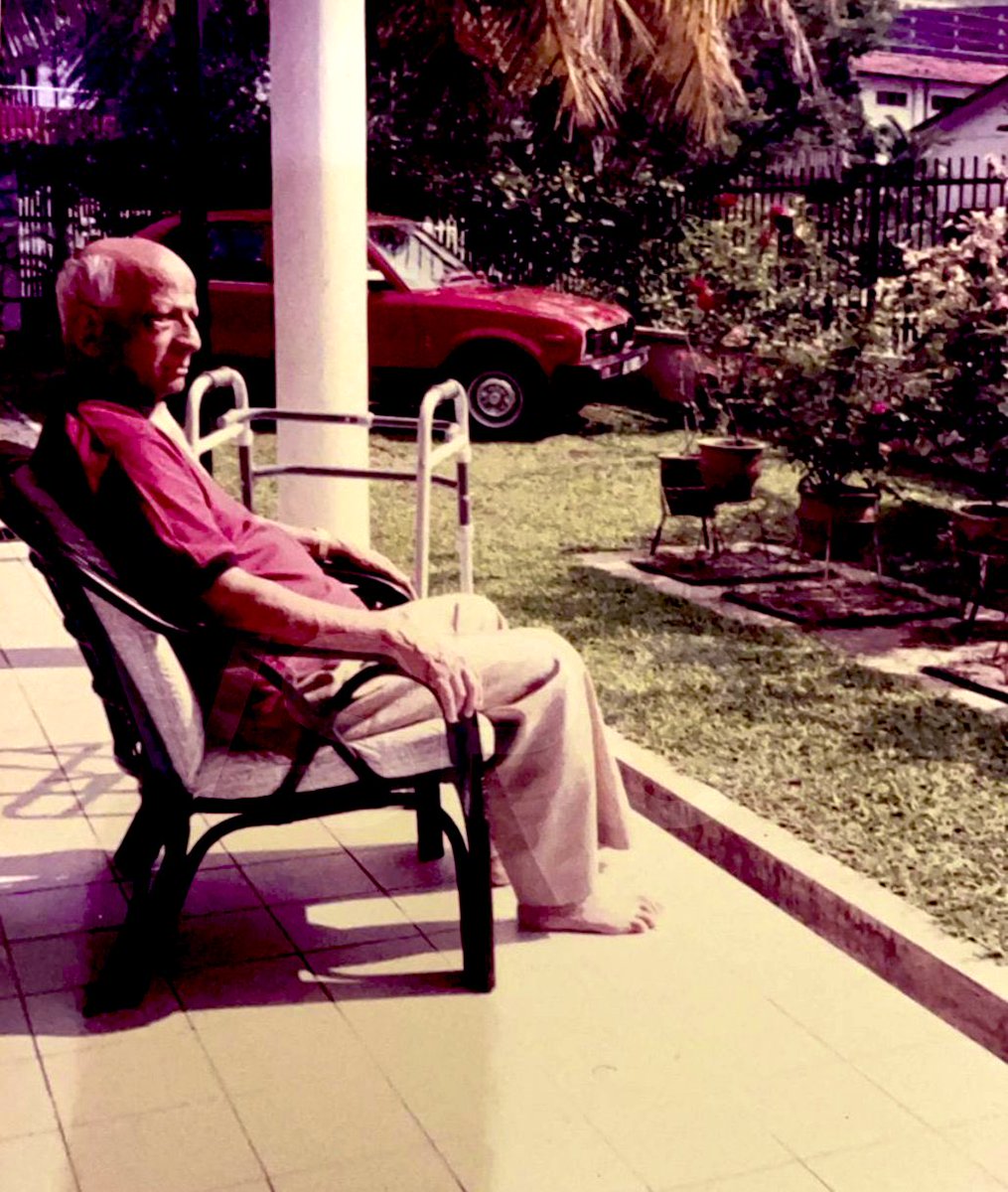 Remembering the great Carnatic classical musician, Sangita Kalanidhi and Padma Bhushan awardee Vid.Dr. Sripada Pinakapani Garu (1913-2013) on his birth anniversary today. 

🤩🙏🤩🙏🤩
