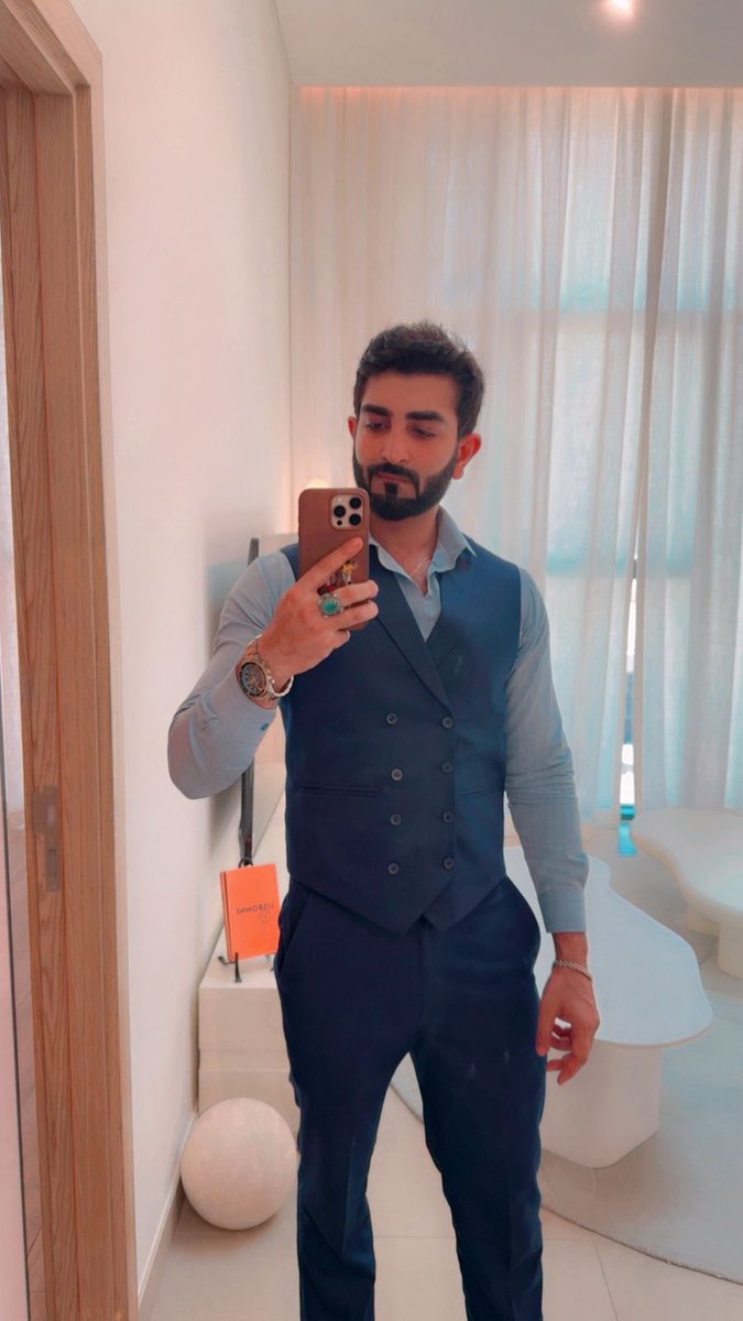 Abbas Khan🖤☕️ tweet media
