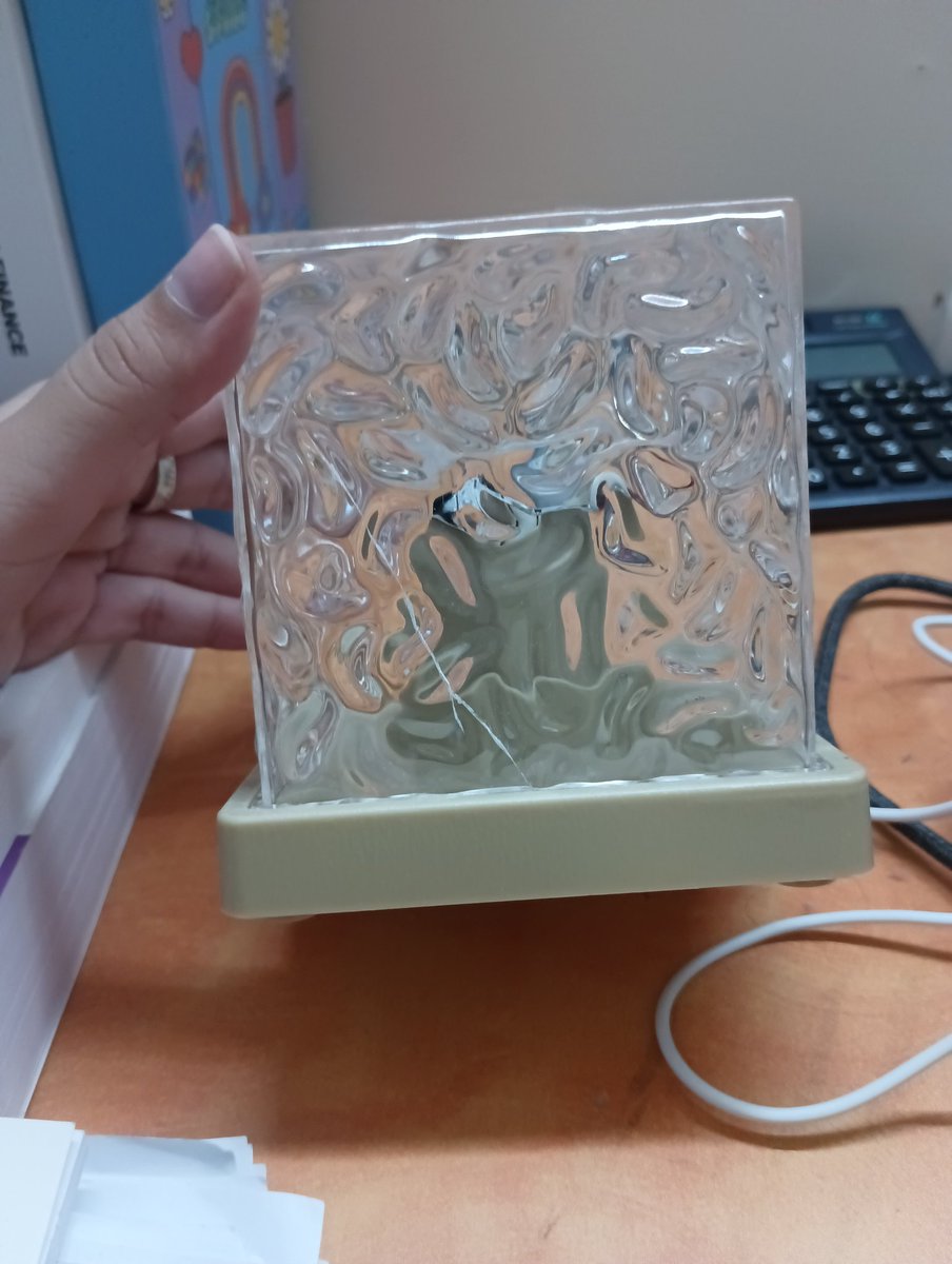 sristi57837's tweet photo. Ordered this lamp from Amazon last week. It came broken and after few days the remote stopped working. Have raised multiple complains since then &amp; still the product has neither been picked up for return nor replaced. Is this the kind of service provided by @amazonIN ? ResolveAsap https://t.co/tbgsA5RV9j