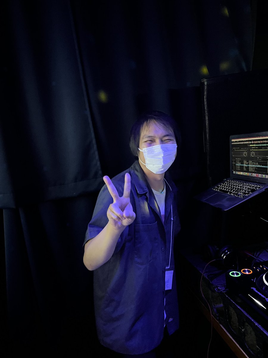 AniNewProject's tweet image. #オタブラ ㌠、続いてはyouさん！
ほりさんよりyouz繋ぎで渡されてのスタート！
 #あににゅー